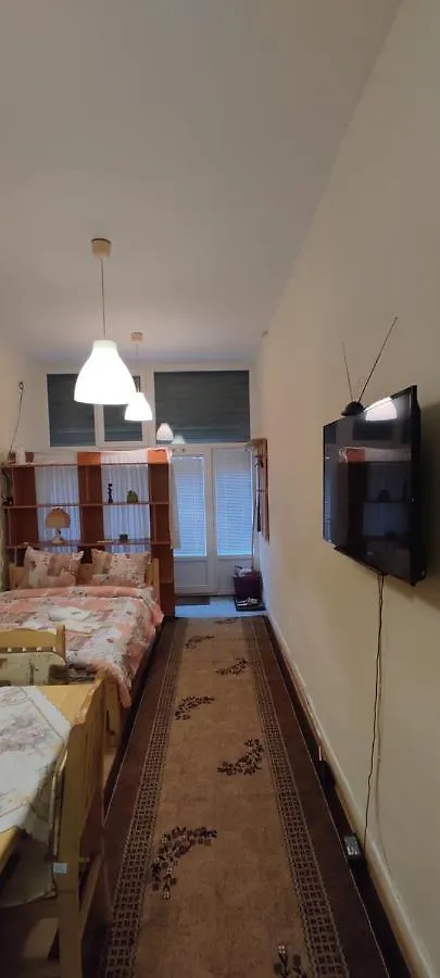 Comfortable And Cosy Studio Near Ndk Sofie 0*,