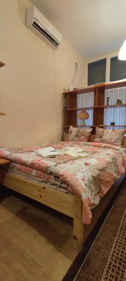 Comfortable And Cosy Studio Near Ndk Sofie